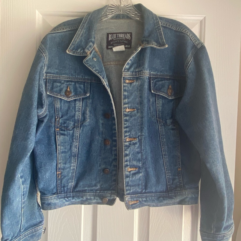Jean jacket size small.